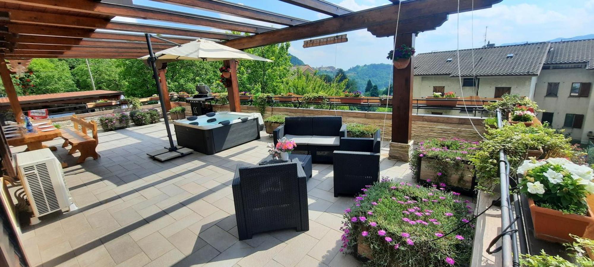 La Terrazza Casa Vacanza Carenno Екстериор снимка